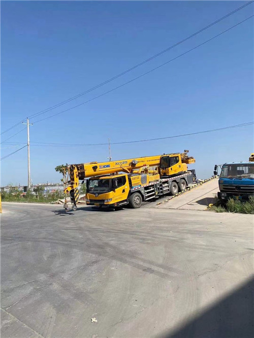 贵港市吊车作业时，可能会产生哪些额外收费项目？