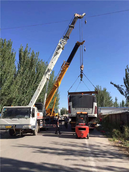 贵港市港口集装箱搬运案例